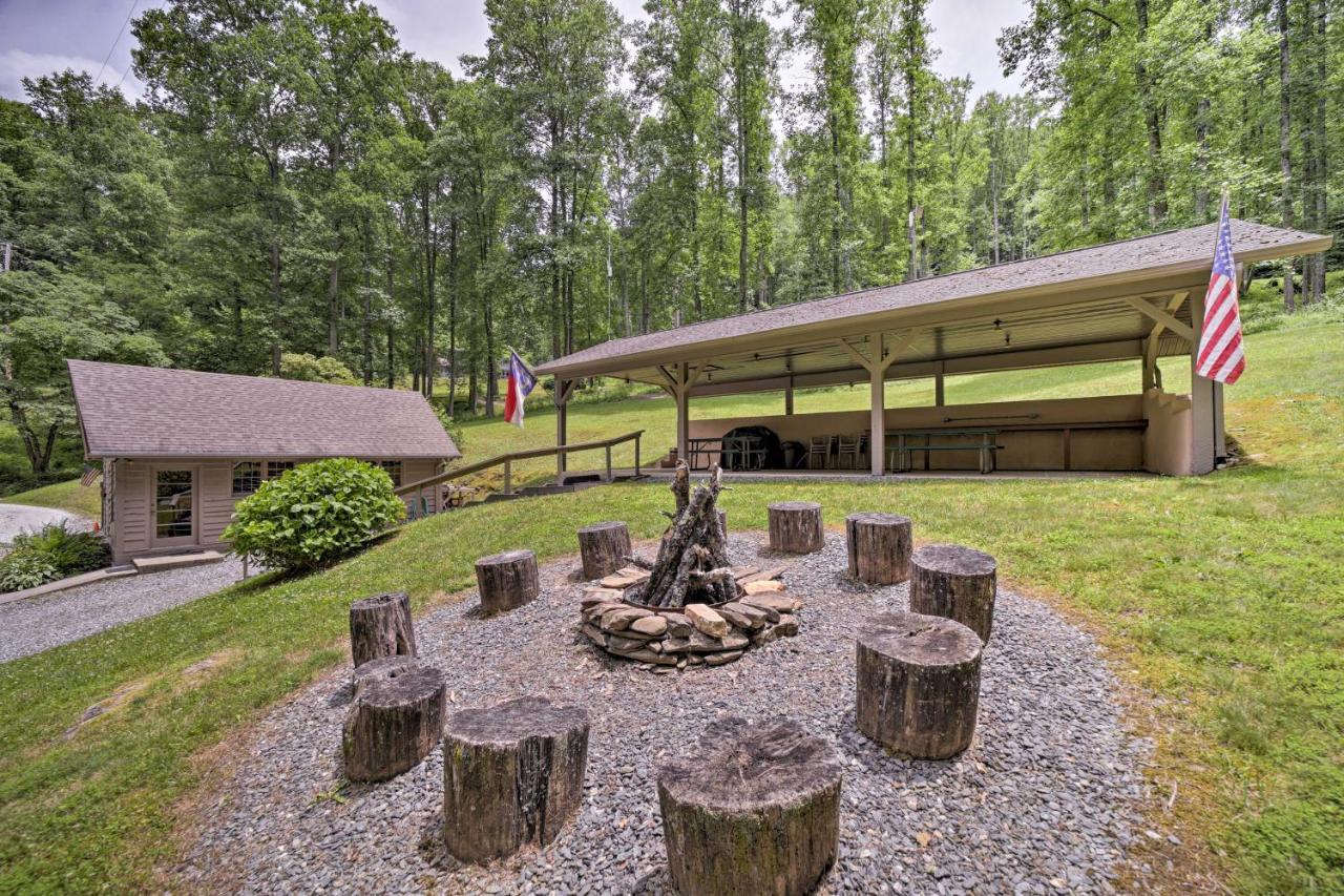 Bryson With Private Fire Pit And Creek! Holiday home *