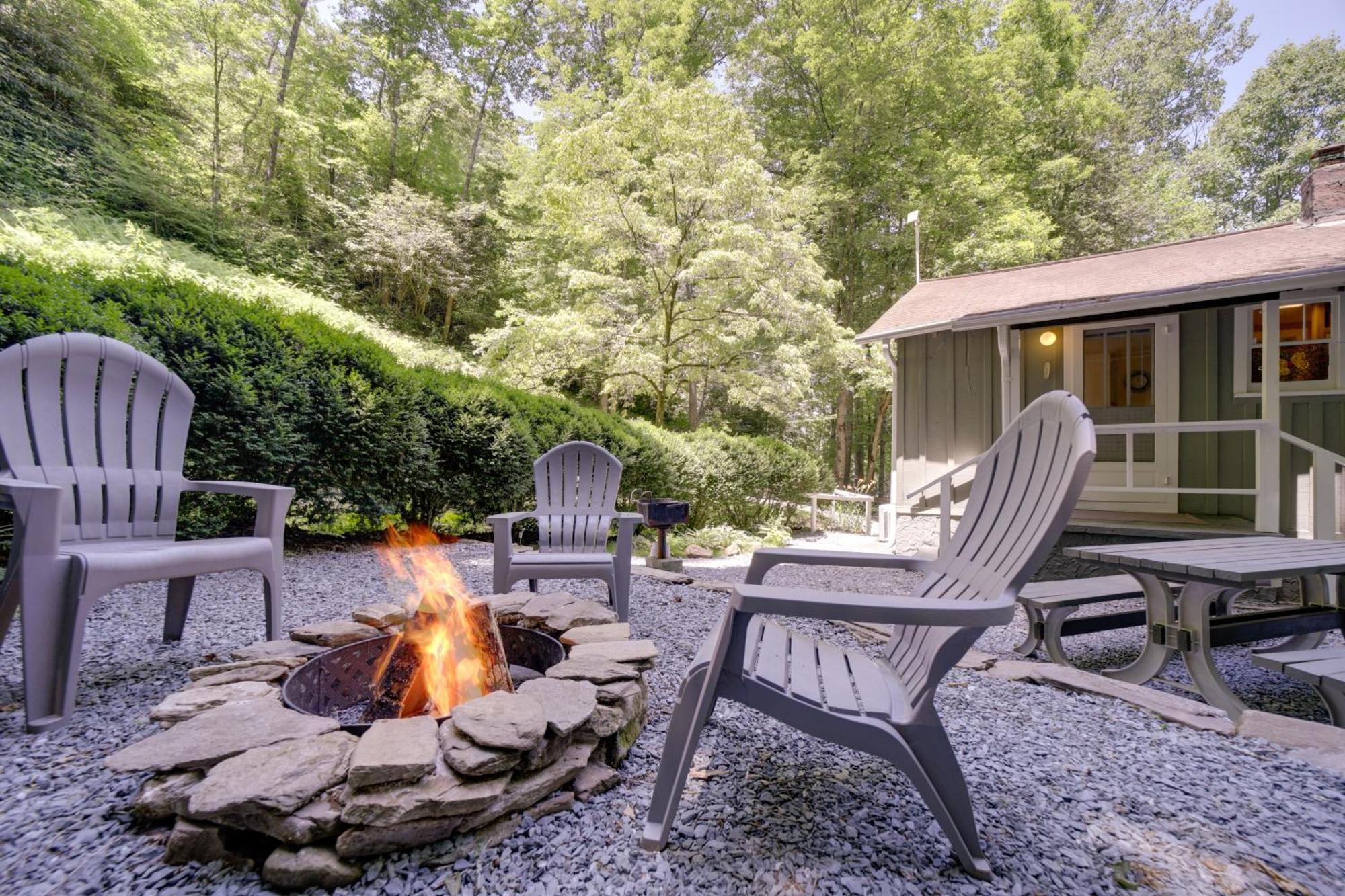 Holiday home Bryson With Private Fire Pit And Creek! *
