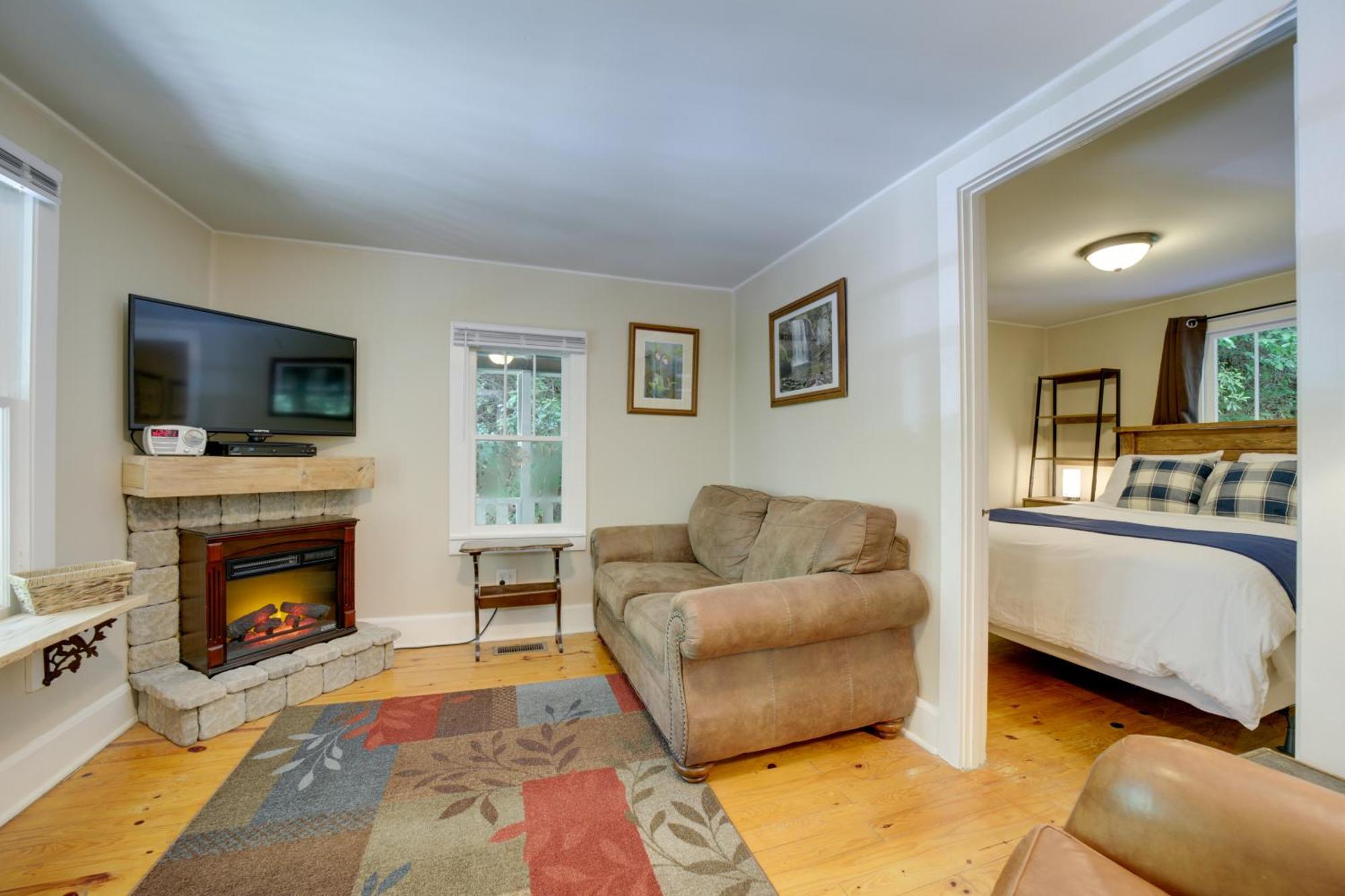 Holiday home Bryson With Private Fire Pit And Creek! *